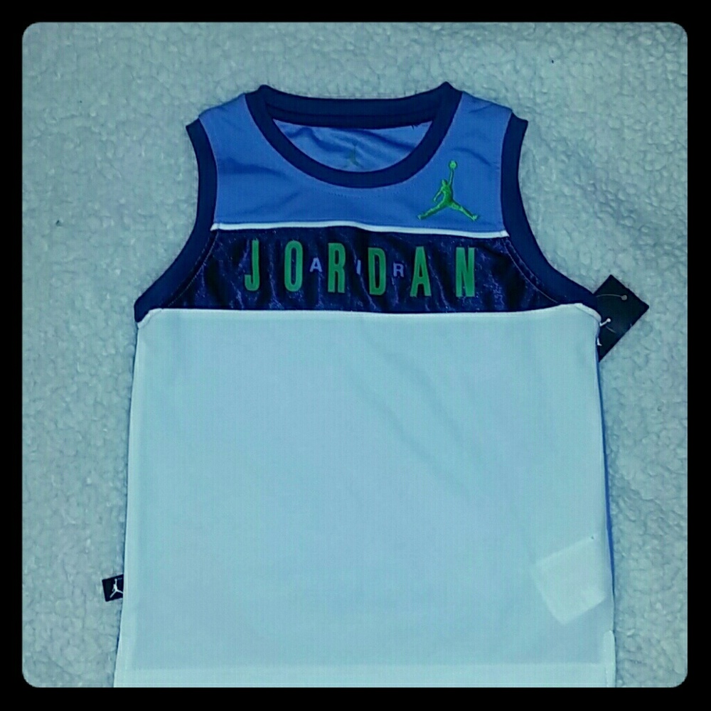 NWT Air Jordan Tank Size 4